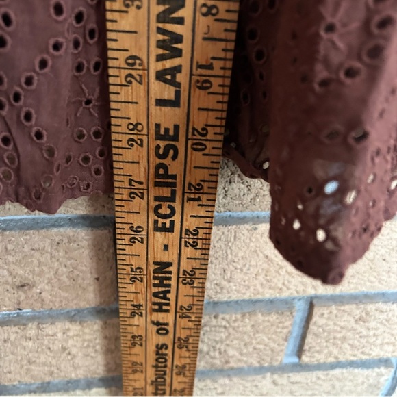 NWT Band of the Free Smocked Peplum Crop Cotton Eyelet Lace Top Brown Size Large - Picture 5 of 6